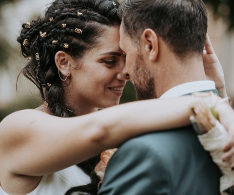 Cérémonie laïque au Domaine de la Toussane {Amandine & Sébastien, août 2023}